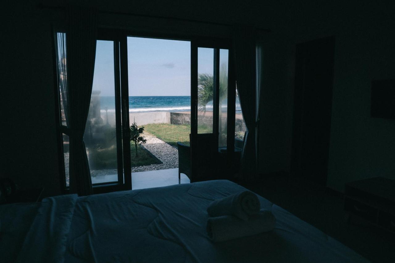 Cave Beach Bungalow Semaya Eksteriør billede