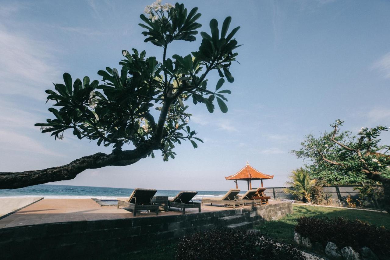 Cave Beach Bungalow Semaya Eksteriør billede