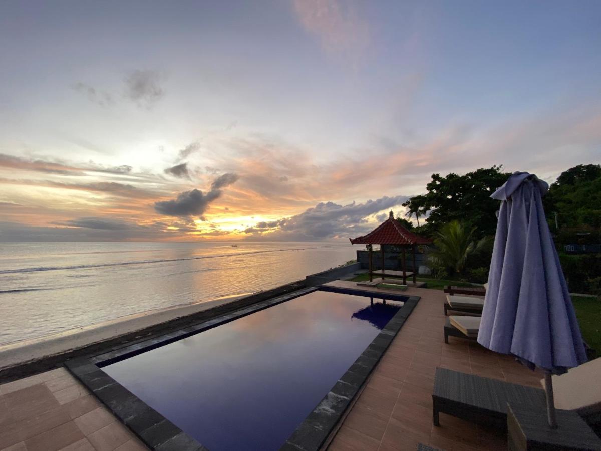 Cave Beach Bungalow Semaya Eksteriør billede