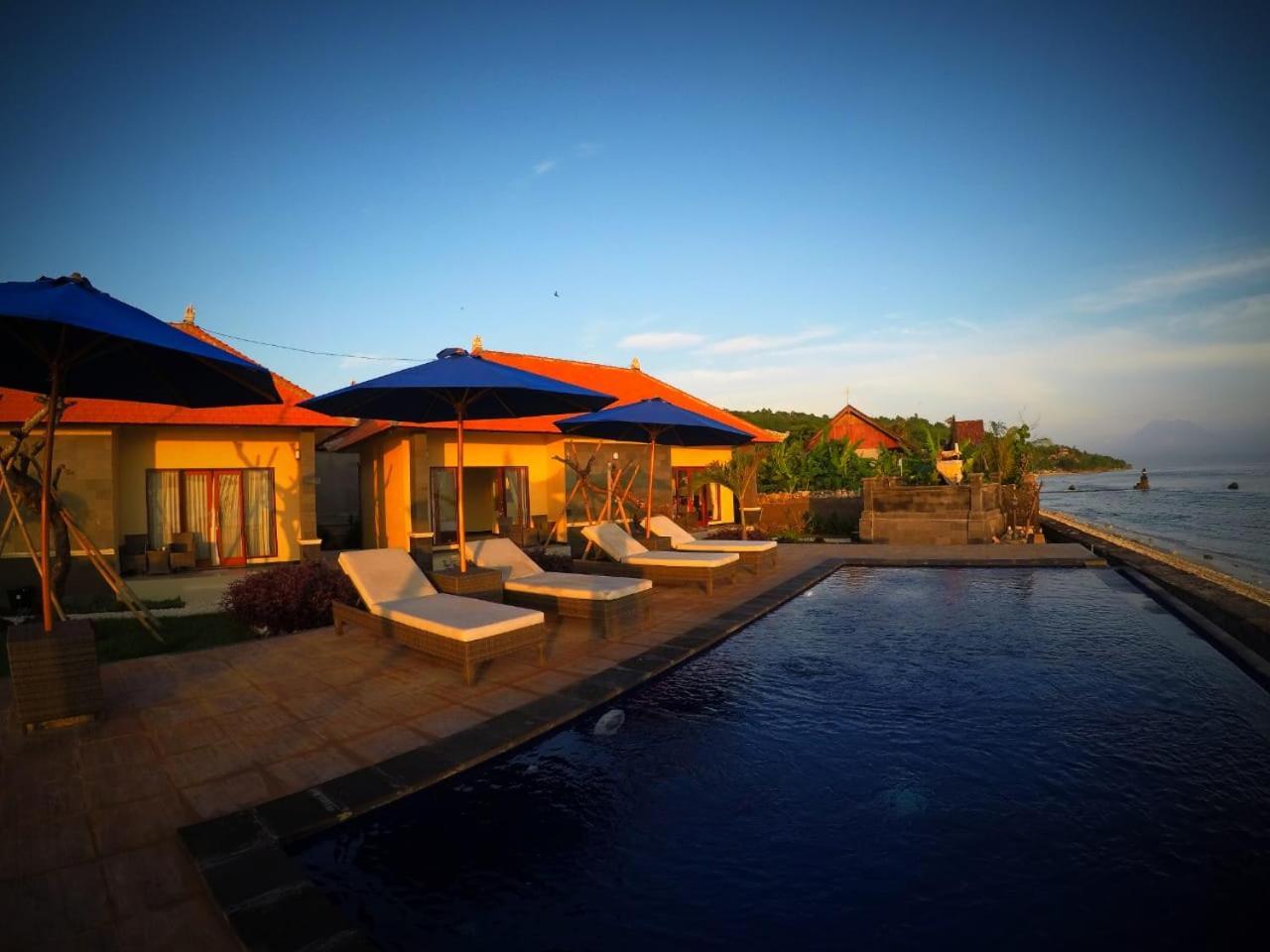 Cave Beach Bungalow Semaya Eksteriør billede
